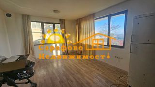Тристаен Продажби, Бургас (3)